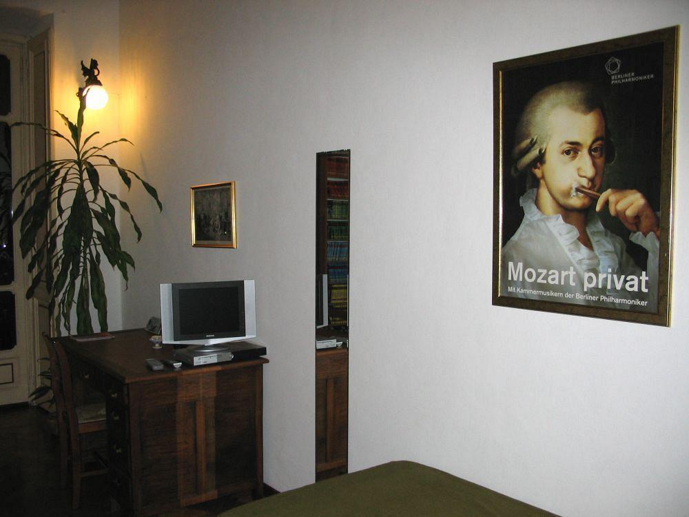 Al Porta Susa B&B Торино Екстериор снимка