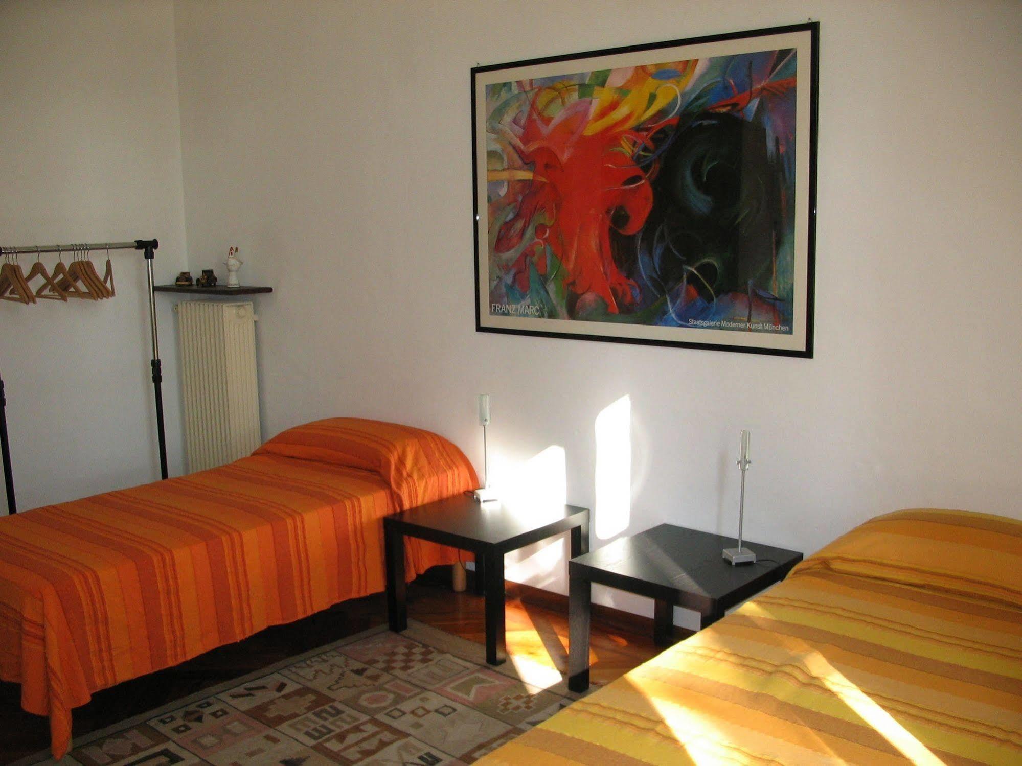 Al Porta Susa B&B Торино Екстериор снимка