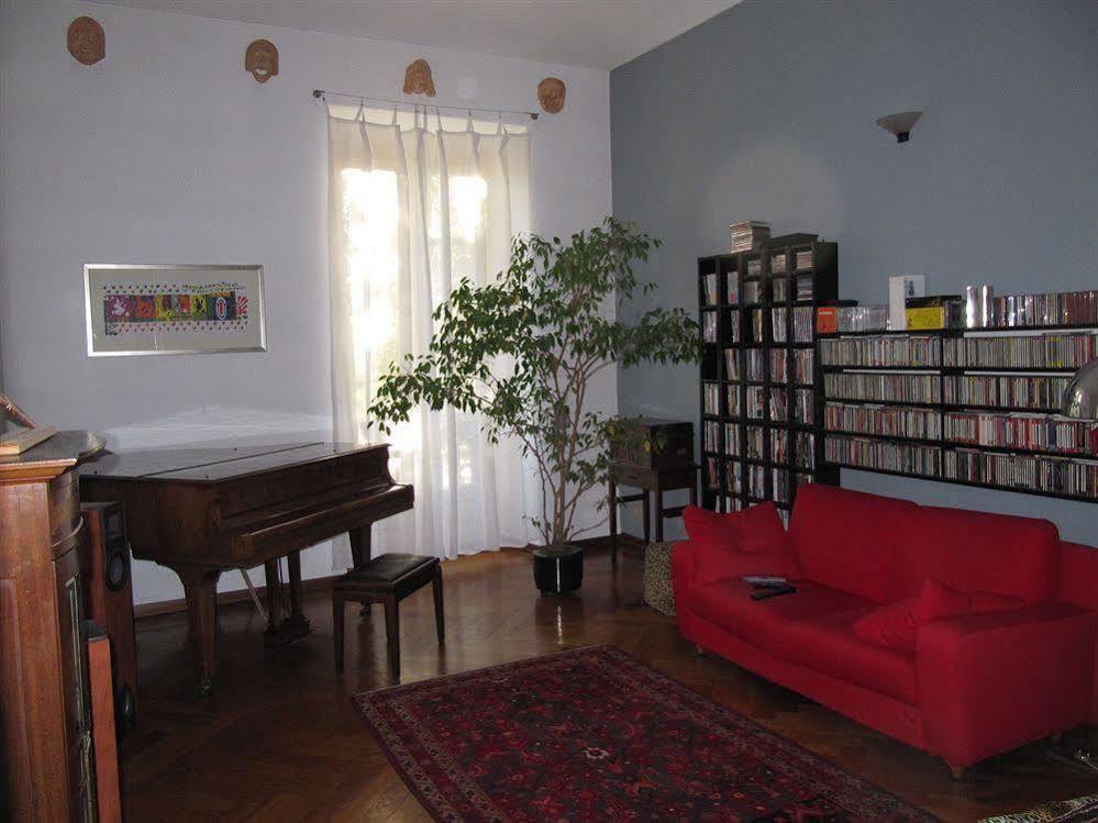 Al Porta Susa B&B Торино Екстериор снимка